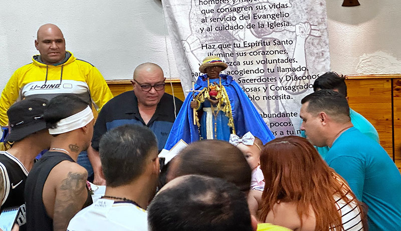 Las fiestas de San Benito de Palermo en Venezuela resaltan en cualquier rincón del mundo cada 27 de diciembre gracias a la migración tricolor, amante de su cultura e idiosincrasia.