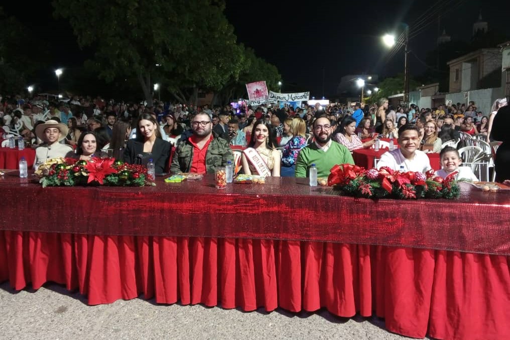 Reinas Infantiles de la II Feria en honor a la Virgen de Altagracia 