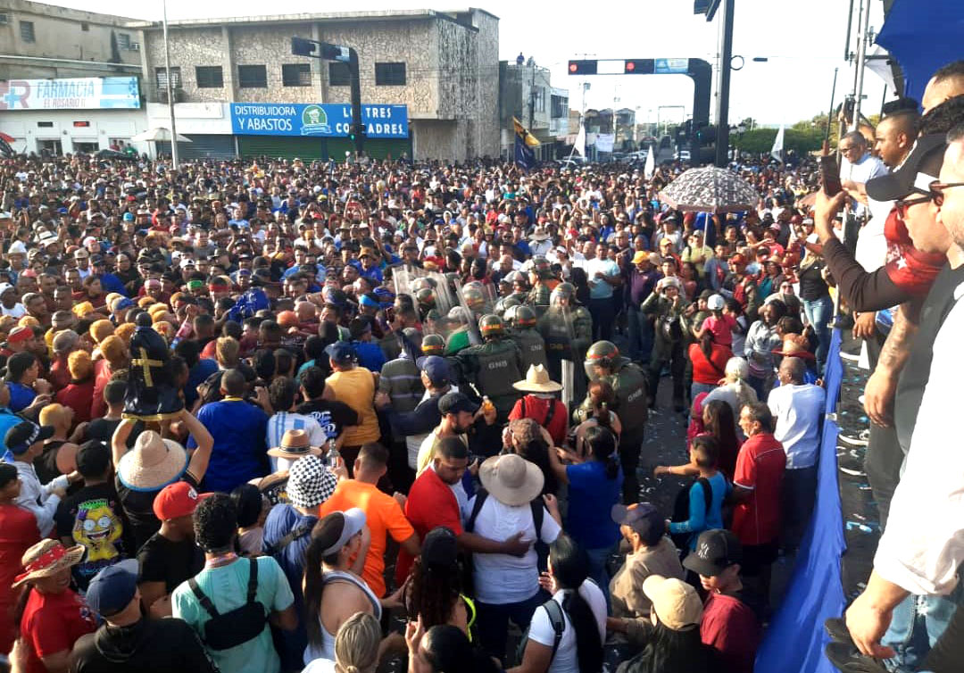 San Benito salió a recorrer 13 Km rumbo a La Rosa