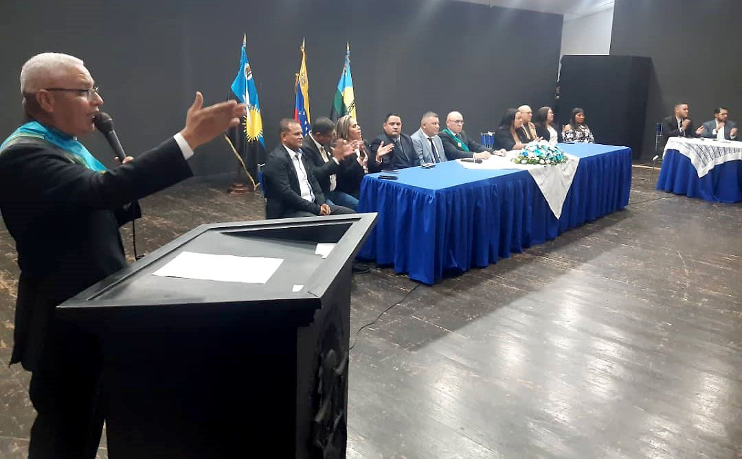 Ángel Mata asume como nuevo presidente