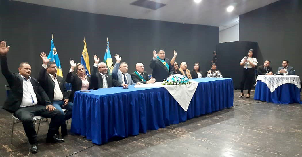 Ángel Mata asume como nuevo presidente