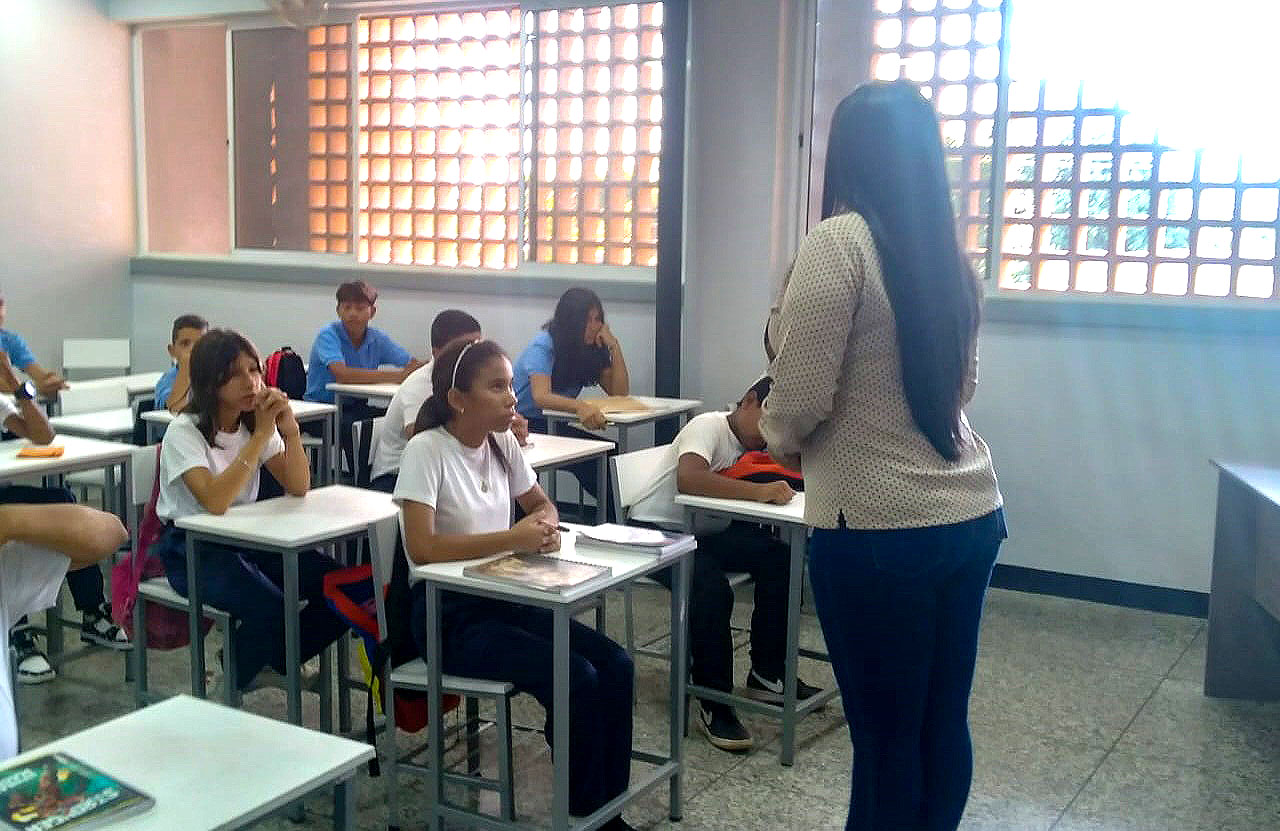 Los estudiantes del estado Zulia regresaron a clases con total éxito desde este lunes 8 de enero de 2024, iniciando el segundo momento pedagógico del período escolar 2023-2024, luego del receso por las fiestas navideñas y de fin de año.