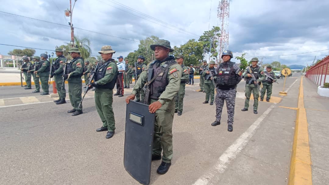 Fuerte operativo se registra en el municipio Simón Bolívar