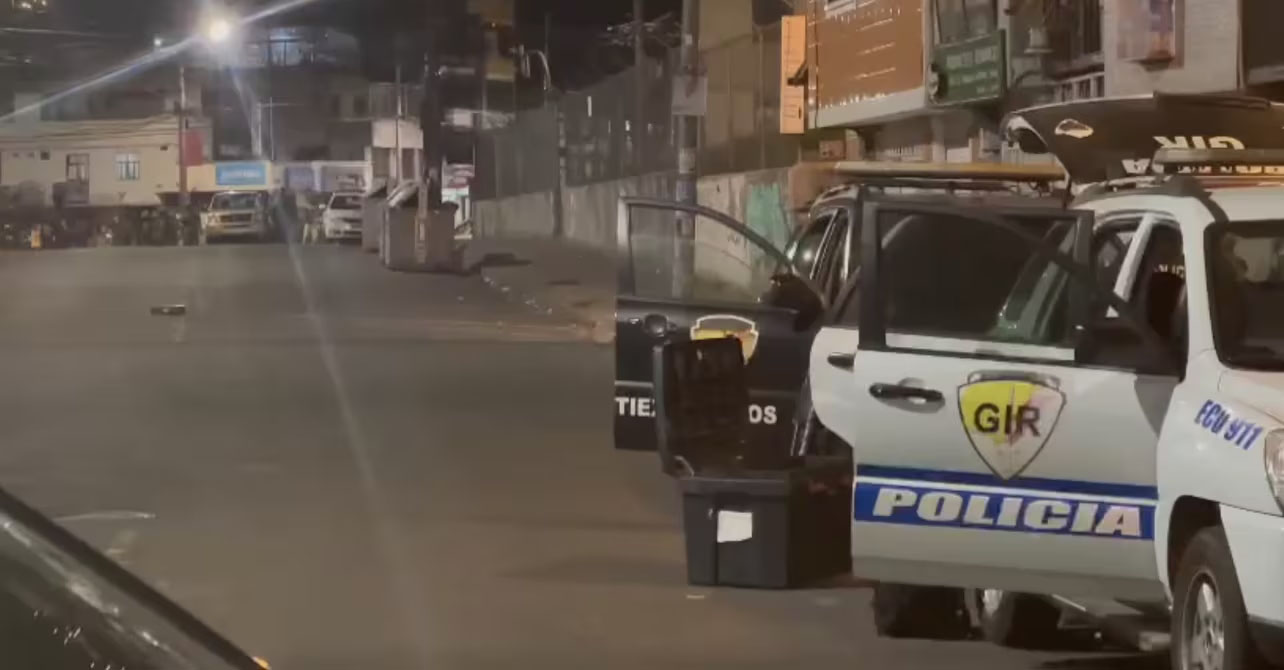 Policía realizó detonación controlada en Quito