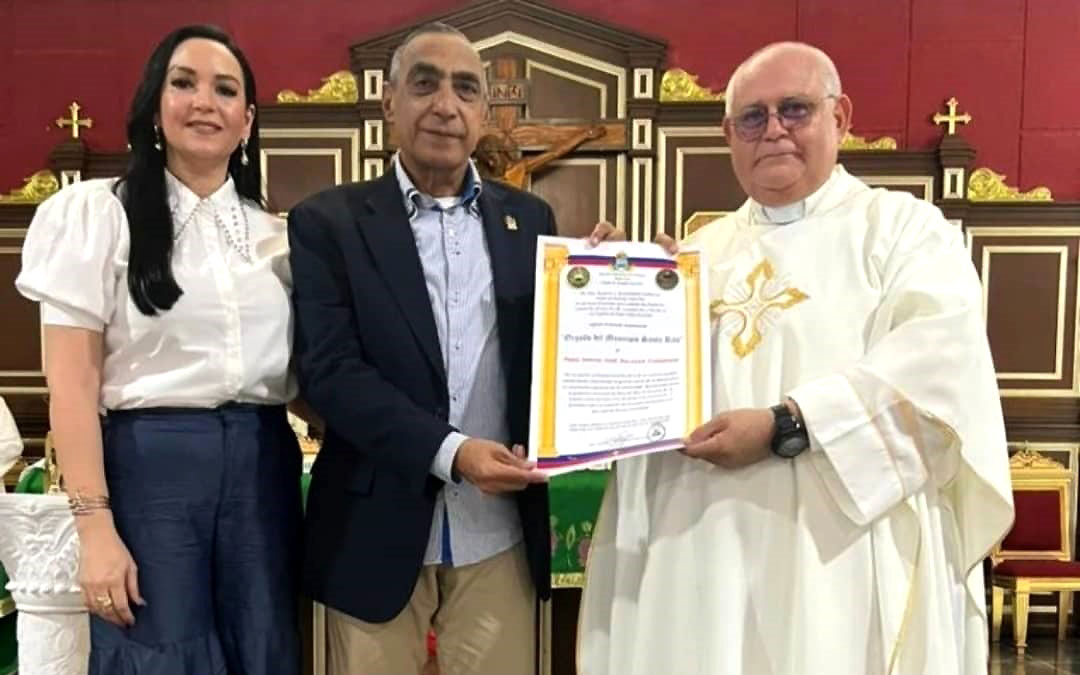 Puerto Escondido tiene nuevo administrador parroquial