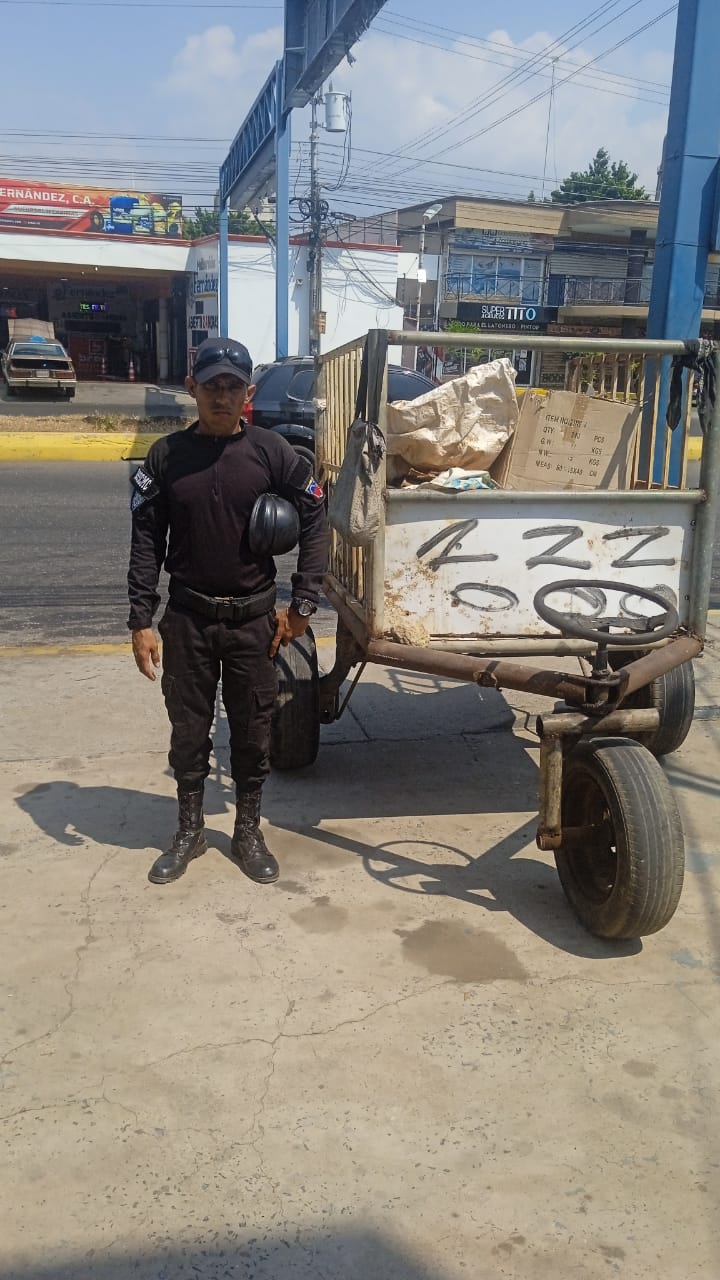 Tras operativo Seguridad Ciudadana retuvo  4 carretas  de basura en Cabimas 