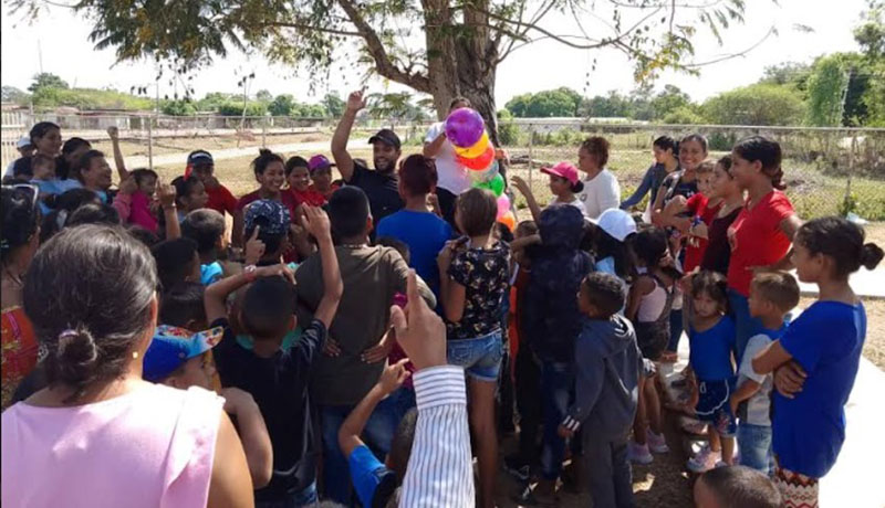 La comunidad organizada de la Capilla San Benito del sector El Aserradero de Valmore Rodríguez realizaron la campaña “Brindando Amor” como parte de sus acciones sociales de este año 2024.