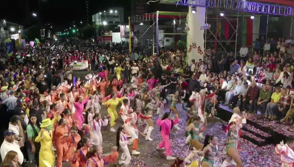 Gran Desfile de Carnaval 2024 en Maracaibo