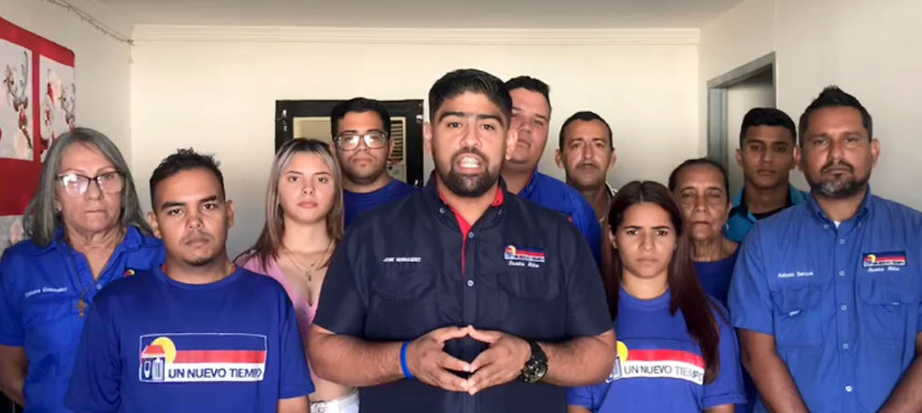 Dirigencia de UNT en Santa Rita