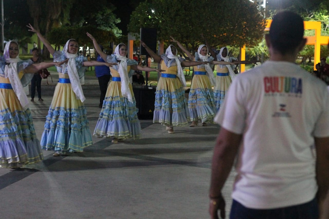 Escuela de Artes Plásticas "Neptalí Rincón" 