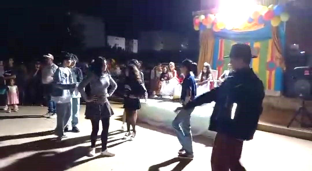 Con júbilo Ciudad Bolívar disfrutó de desfile y fiesta de Carnaval