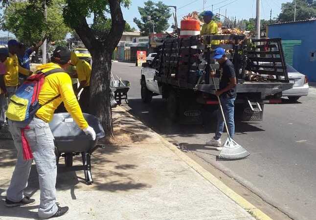 Gobernación despliega plan de limpieza en Maracaibo y otros municipios durante asueto de Carnaval (4)