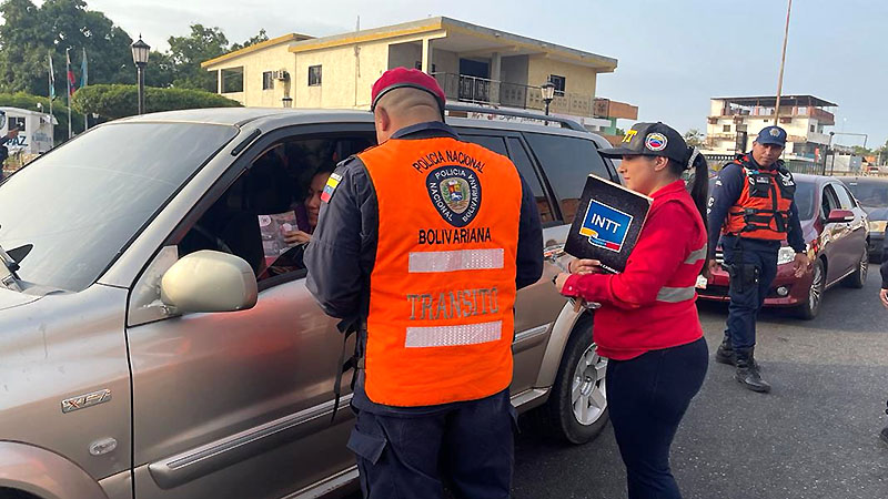 INTT y cuerpos policiales fiscalizan unidades de transporte público en Cabimas