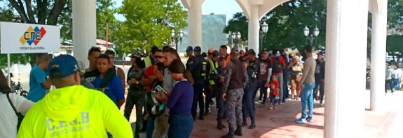 Jóvenes en Baralt colman RE