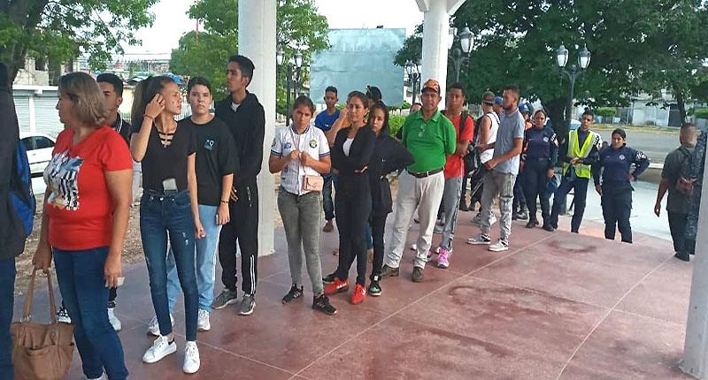 Jóvenes en Baralt colman RE