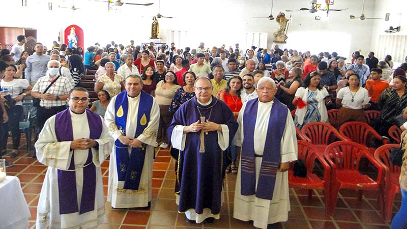 Monseñor Ángel Caraballo Legionarios