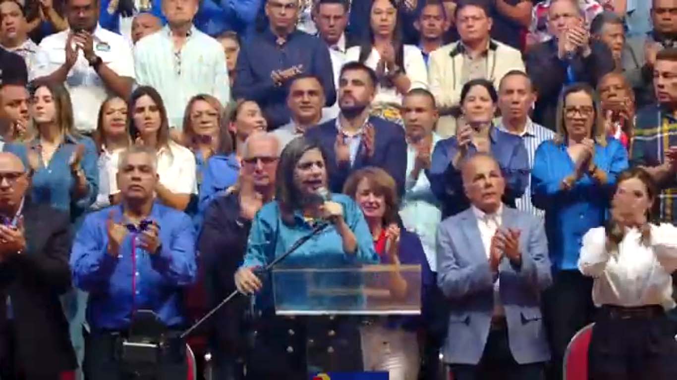 Nora Bracho Candidatura de Manuel Rosales 