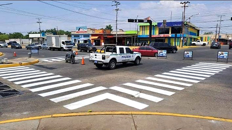 Ramón Chirinos obras viales en Cabimas