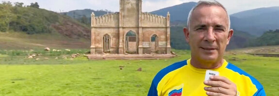 Sequía deja al descubierto las ruinas de una iglesia de Táchira que estaba bajo las aguas