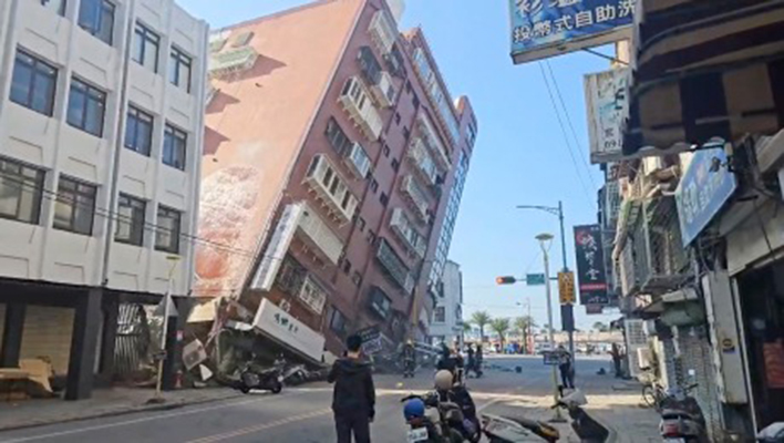 Al menos 9 muertos y más de 800 heridos en por terremoto de Taiwán