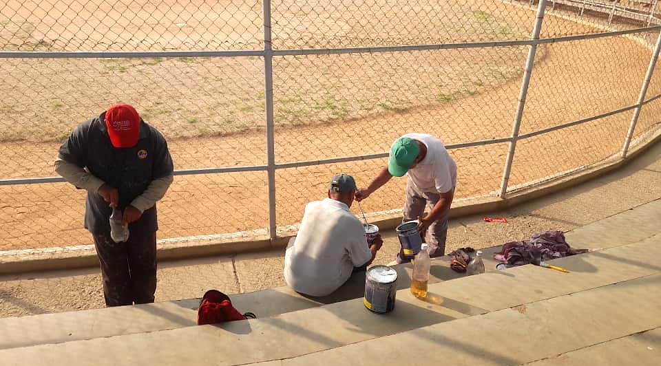 Avanzan trabajos del estadio Morfina 