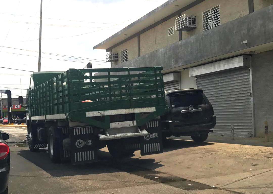 Cinco Bocas de Cabimas aceras