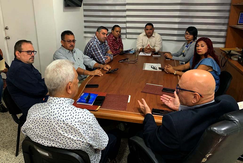 Firman Acuerdo en materia Tributaria