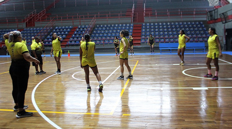 Gaiteras del Zulia entrena en su casa 4