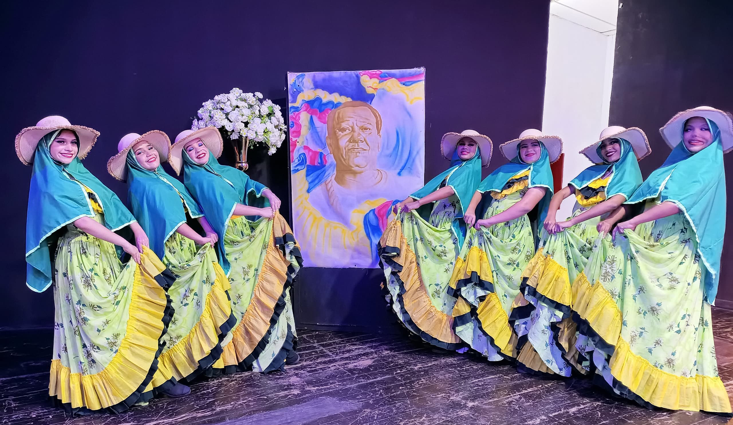 Homenaje al maestro Simón Raga