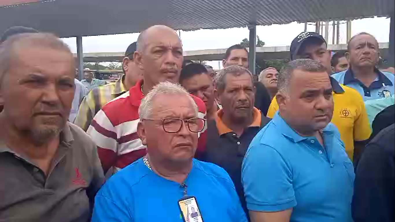 Transportistas reclaman gasolina subsidiada 4 R