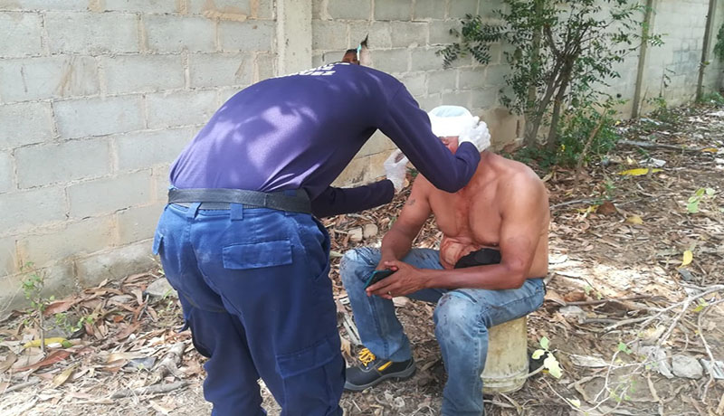 el chofer de la unidad siniestrada Héctor Julio Albarrán Hernández presentó traumatismo craneoencefálico y una herida abierta en el rostro.