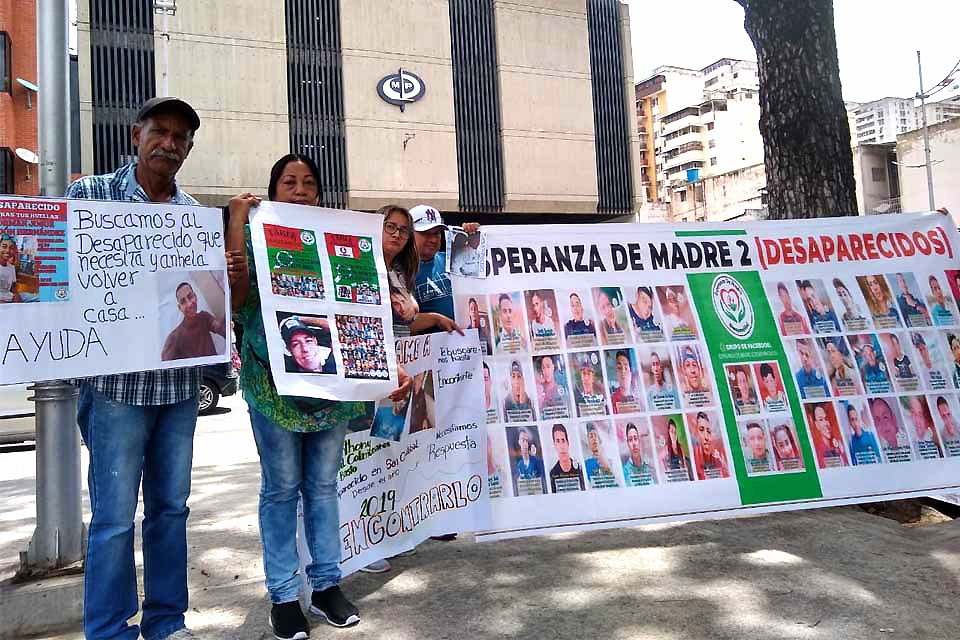Familiares de más de 130 desaparecidos 