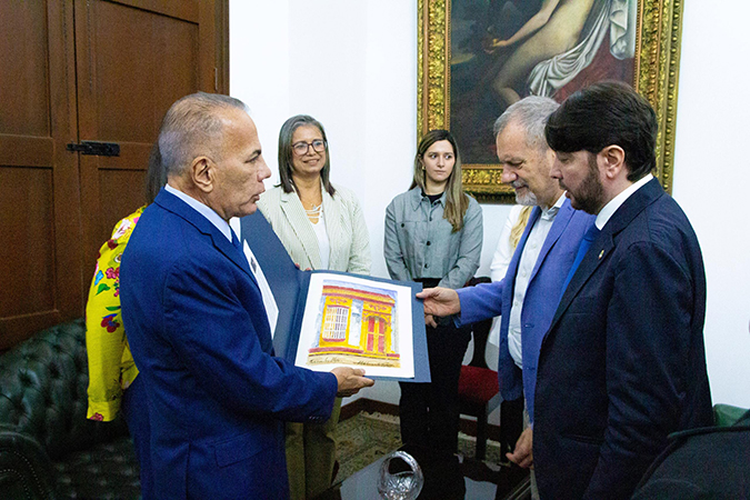 Gobernador Rosales sostuvo encuentro con el cónsul de Italia en Maracaibo y el director del Instituto Italiano de Cultura