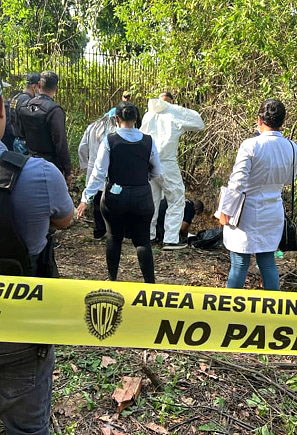 Mujer fue asesinada por burlarse de torta que le horneó su marido