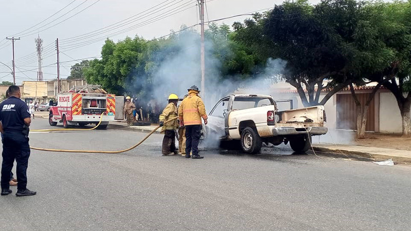 Vehículo se incendió en la carretera H