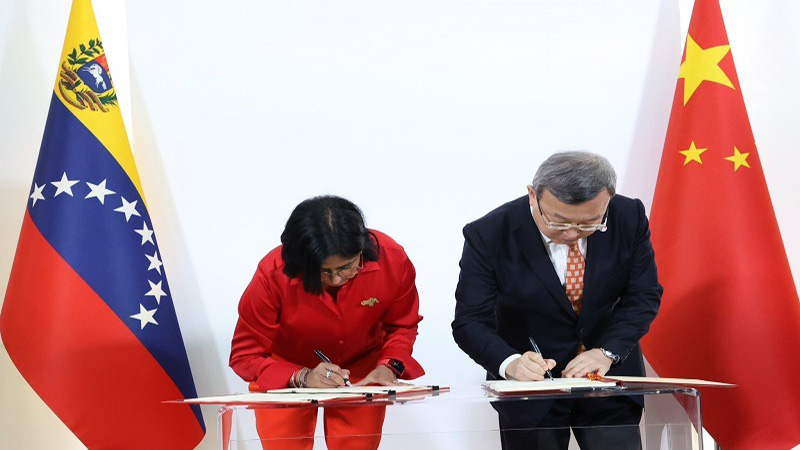 Venezuela y China firman Acuerdo