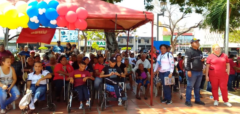 entrega de ayudas  por veapp