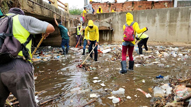 Alcaldía ha limpiado más de 19 kilómetros de cañadas en Maracaibo
