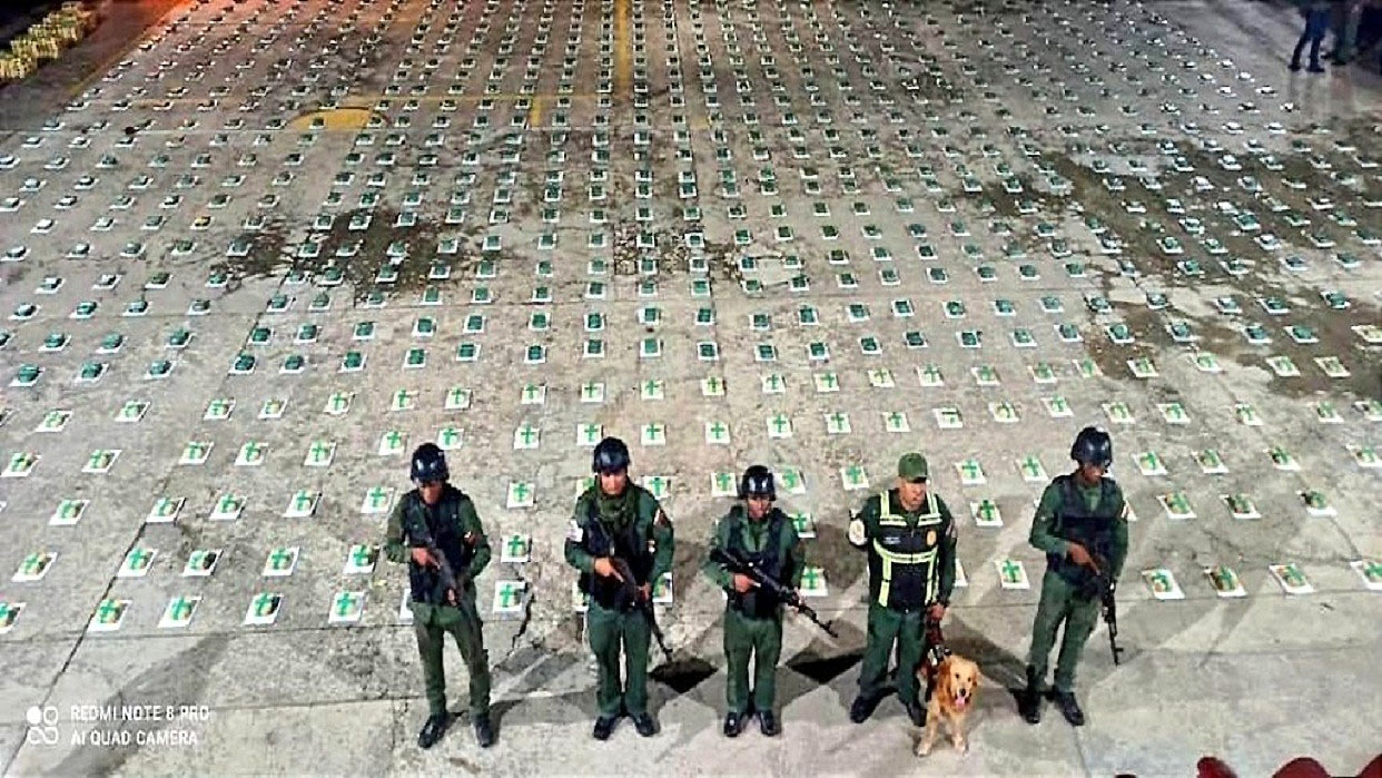 GNB incautó 976 Kg de marihuana y casi 3 mil litros de gasolina en Sucre