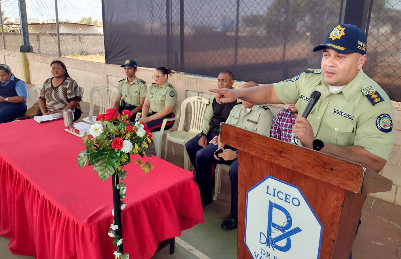 PoliLagunillas atiende a 50 escuelas