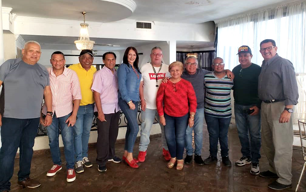 Tarde Gaitera todos con don Tito Delgado
