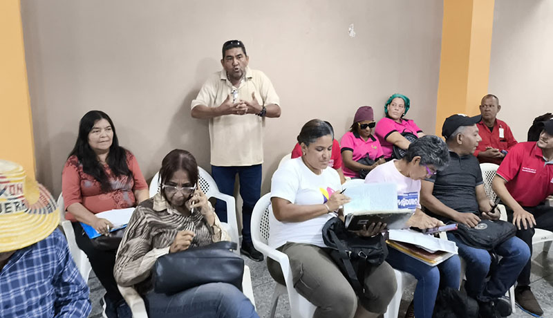 La Gran Misión Venezuela Mujer en Lagunillas, como parte del amplio sentido de inclusión de este programa del Gobierno Nacional, realizó, este lunes 10 de junio, el taller “Construyendo la Nueva Masculinidad”