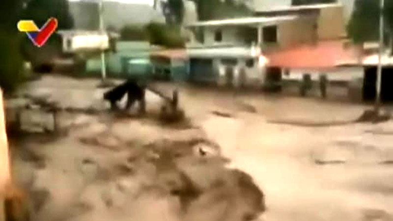 Activan frente logístico para atender emergencia por lluvias en Sucre