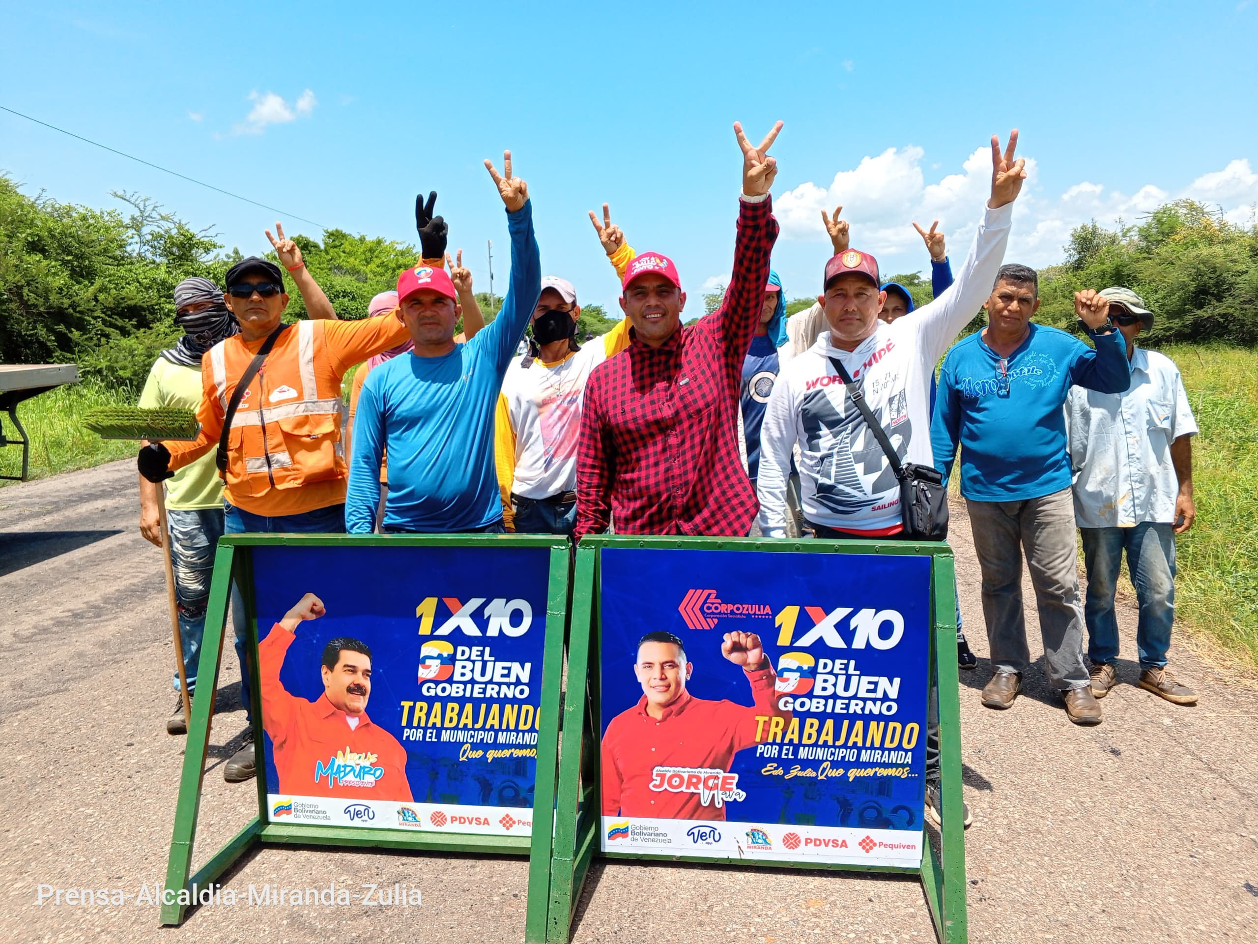 Avanzan Trabajos de Reasfaltado en Miranda