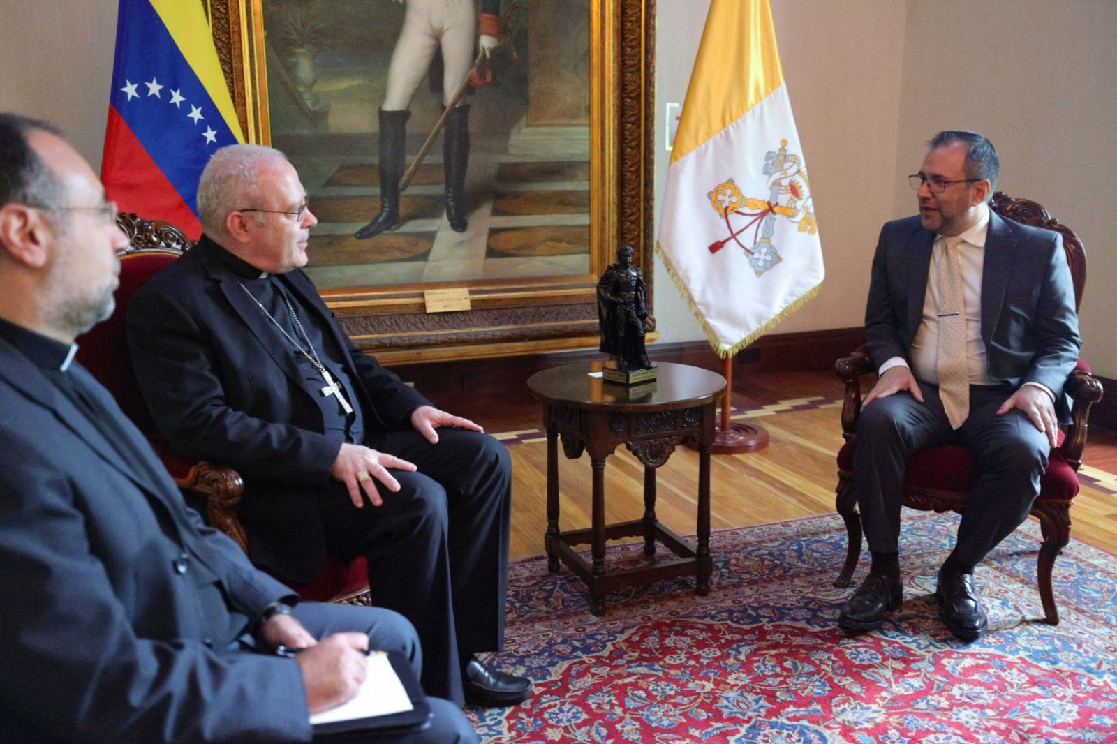 Cancillería da bienvenida a nuevo nuncio apostólico de Venezuela