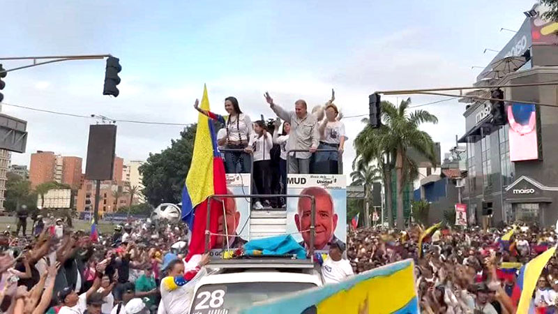 Edmundo González y MCM cerraron campaña en Caracas 