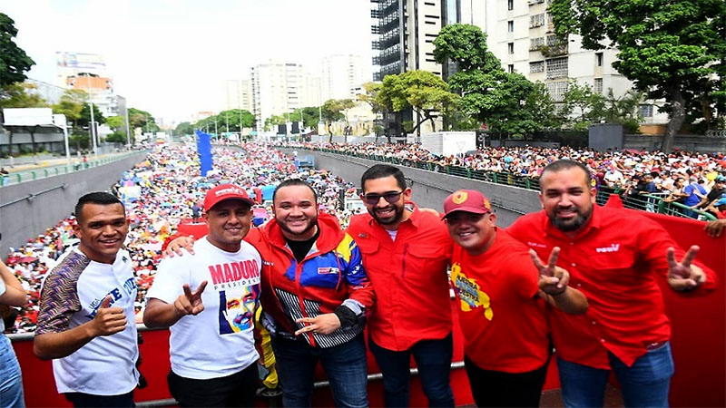Movilización en Caracas para respaldar reelección de Maduro 2 t Movilización en Caracas para respaldar reelección de Maduro