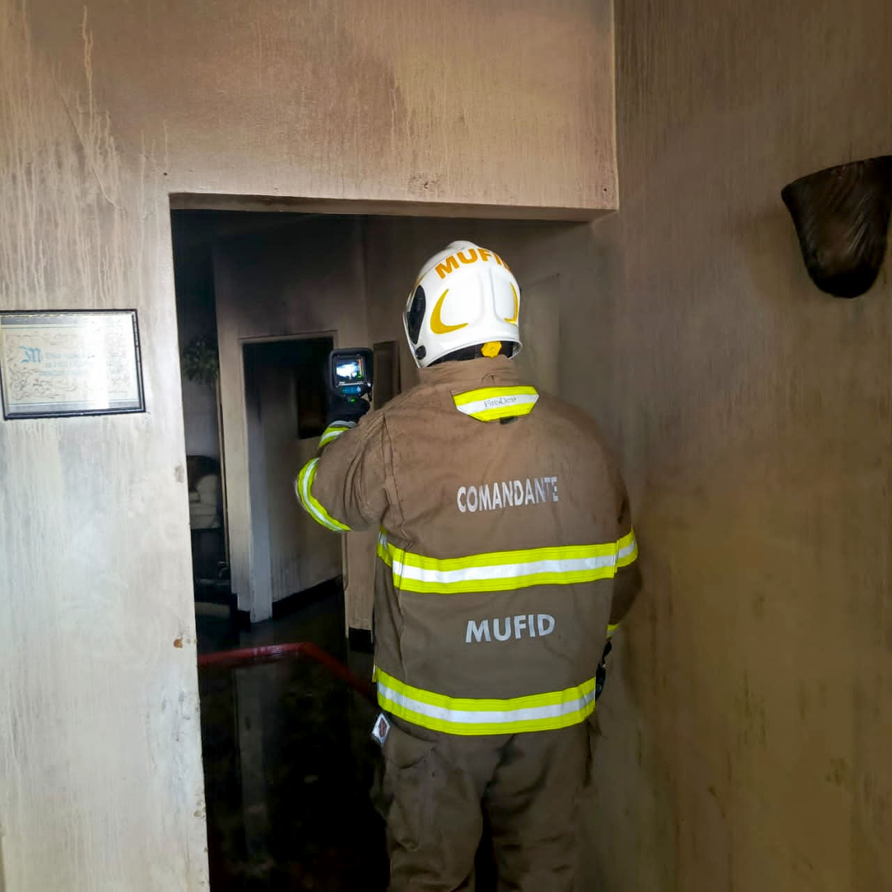Vivienda se incendió en Andrés Bello