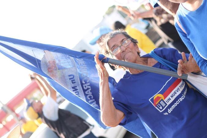 Zulianos con Edmundo inició la campaña del triunfo con una gran Toma de Esquinas (3)