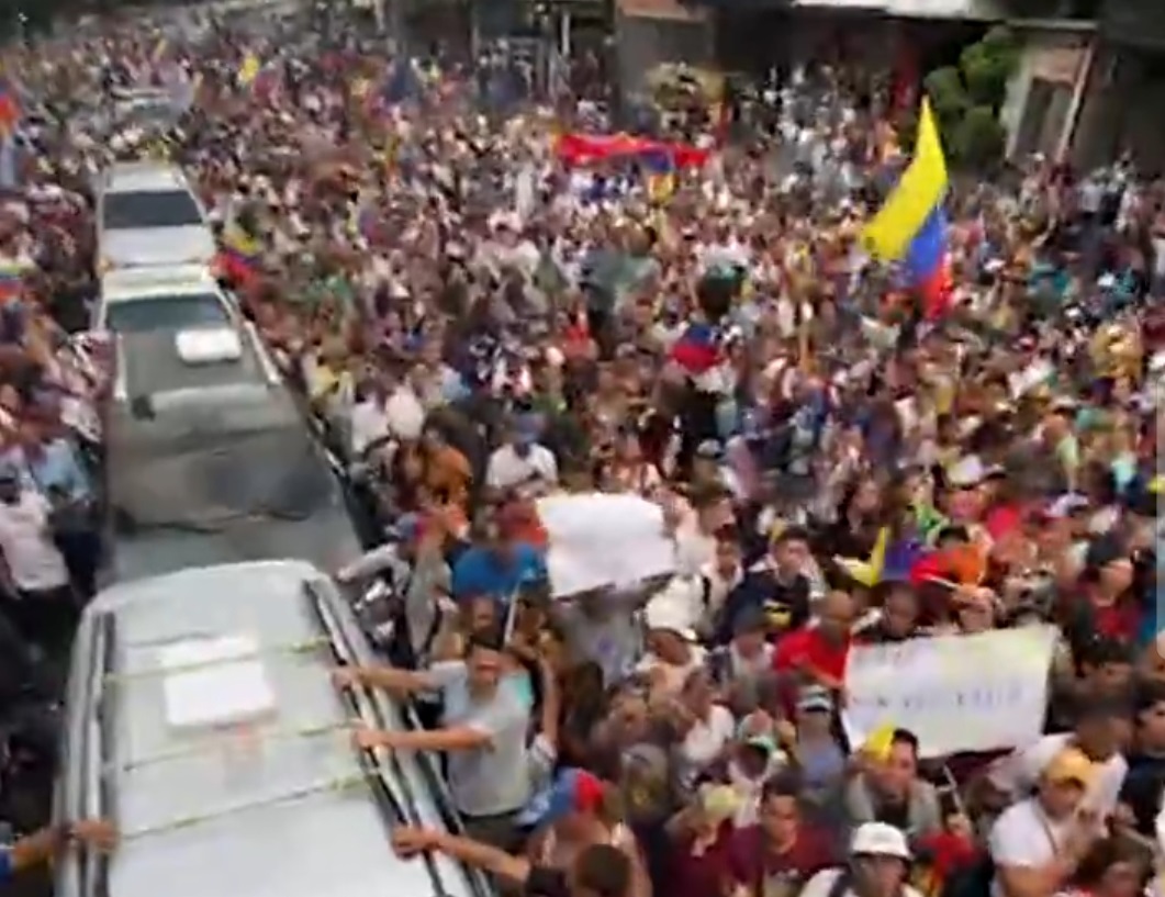Plataforma de la Unidad toma las calles de Caracas en apoyo a Edmundo y MCM
